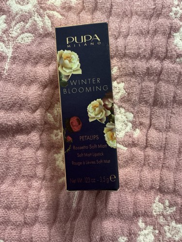 Pupa milano winter - milano, blooming