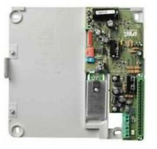 URMET DOMUS - KIT STAFFA A MURO VIDEOCITOFONO ATLANTICO 2 FILI 1702/701