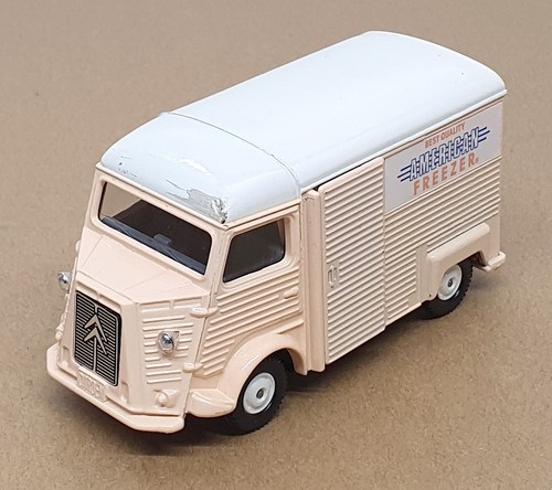 Tomica dandy scala f31s - dandy,