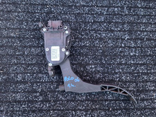 PEDALE ACCELLERATORE VOLKSWAGEN POLO (9N) ANNO 2006 ( 1.4./80CV)