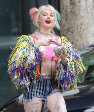 621732 Margot Robbie Stunning