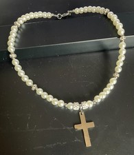 Collana da donna con croce