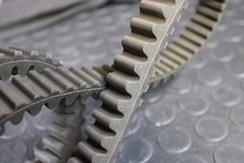 Suzuki Burgman 400 K3 Cinghia di trasmissione Mitsuboshi MBLSC 042