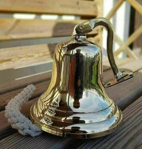 Grande campana barca nave