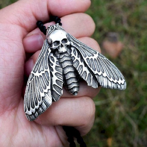 Collana falena testa - falena, morte