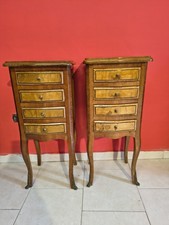 Coppia di comodini a 4
