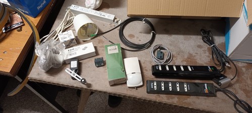Materale elettrico vario - materale,