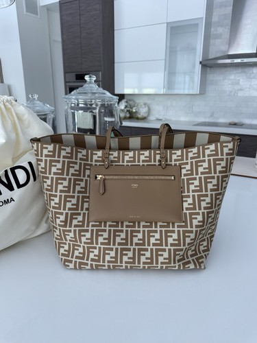 Borsa fendi grande reversibile - fendi,