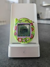Tamagotchi Bandai 2004 - V3