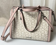 Calvin Klein Classic, Ciabatta