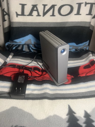 Lacie quadra with power - quadra, v2