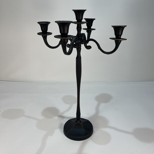 Candelabro stile gotico