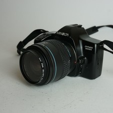 Minolta Dynax 3000i con Tokina