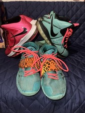 Lotto di 3 scarpe Nike -