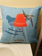 Charles Eames Pillow W Chairs
