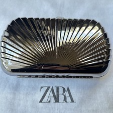Nuova borsa pochette Zara