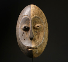Maschera facciale tribale