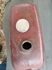 Gilera 124 /5v serbatoio originali senza botte o crepe  come in foto