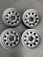 4 cerchi usati 15 pollici Suzuki Jimny 5.5x15 5x139.7  ET 5  108.1  IN FERRO
