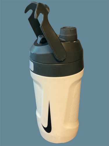 Nike caraffa acqua isolata - nike,