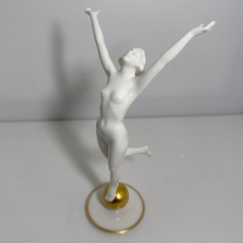 Hutschenreuther statuina