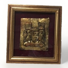 ? Antico bassorilievo dipinto dorato stemma araldico con aquile e bandiere