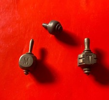 Vecchi Punzoni , Stampi di Lettere , in metallo ,color bronzo