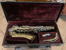 Sax Contralto C.G. Conn LTD