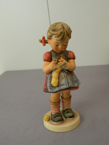 Statua bombo goebel - bombo,