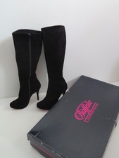 Stivali stiletto scamosciati