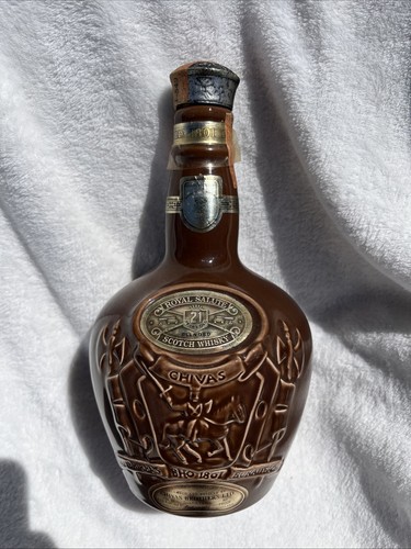 Decanter whisky scotch - decanter,
