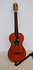 Vecchia chitarra da passeggio cm 94 circa