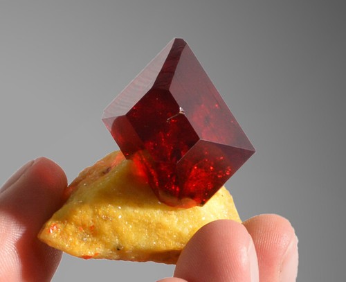 Cristallo pruskite rosso - cristallo, di