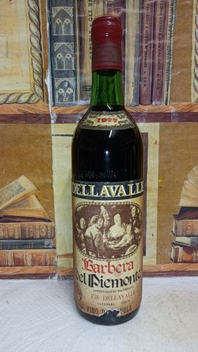 Vino 1977 barbera del - vino,