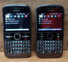 2 x SMARTPHONE NOKIA E5-00