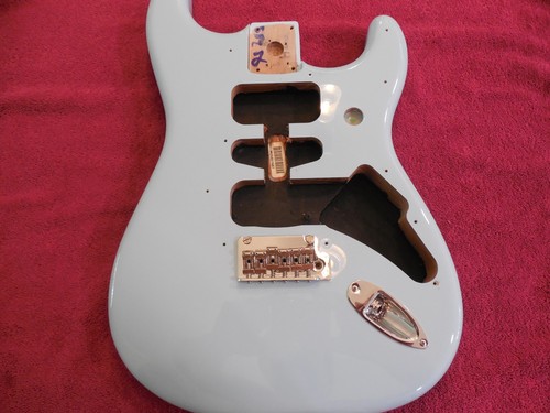 Corpo fender stratocaster mim - corpo,