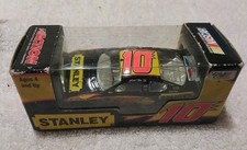 #10 STANLEY "2006" SCOTT RIGGS SCALA 1:64 NASCAR "NUOVO MAI APERTO "DIECAST