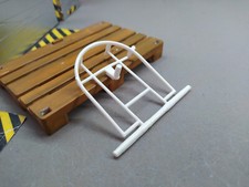 1/18  Support roue de secours