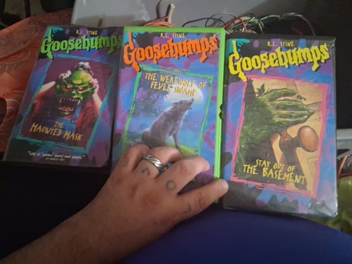 Goosebumps vhs lot haunted - goosebumps,