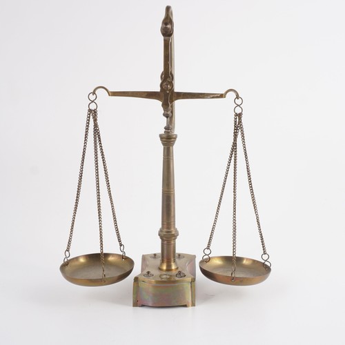 Vecchia bilancia barre - vecchia, a
