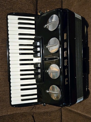 Accordion scandalli hand made - hand,
