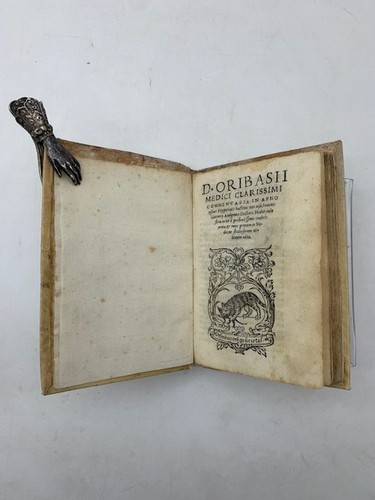 Oribasii medici clarissimi - d.,