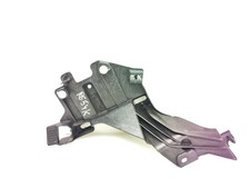 Tesla Model Y 2023 sinistra