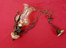 lampadario a sospensione vintage in ottone e ceramica vecchio da soggiorno