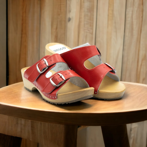 Zoccoli legno con - zoccoli,
