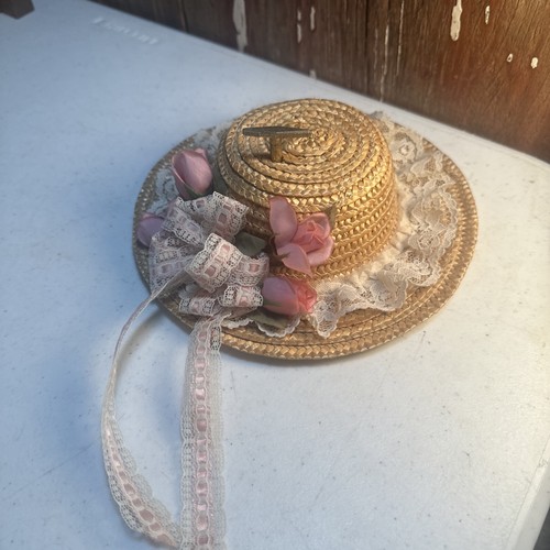 Cappello bambola vintage