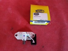 REGOLATORE DI TENSIONE