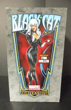 BLACK CAT - BOWEN STATUE