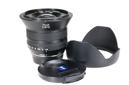 Zeiss distagon touit - zeiss,
