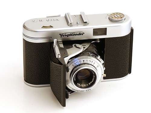 Fotocamera pieghevole